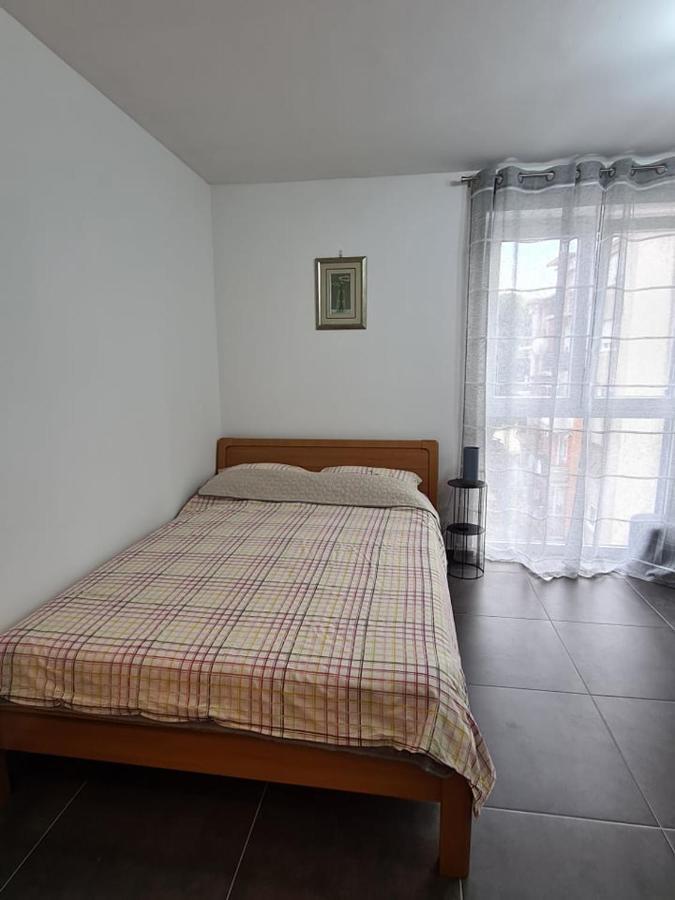 Valkane Beach Studio Apartment بولا المظهر الخارجي الصورة